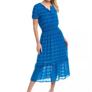 Nanette Nanette Lepore
Janelle Dobby Maxi Dress